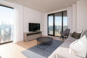 Modern Family Home close to Victoria Station by UndertheDoormat